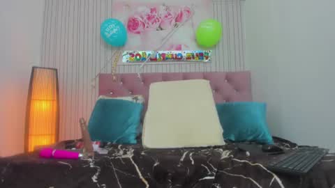 maggy_big_tits online show from 17, 1, 2025