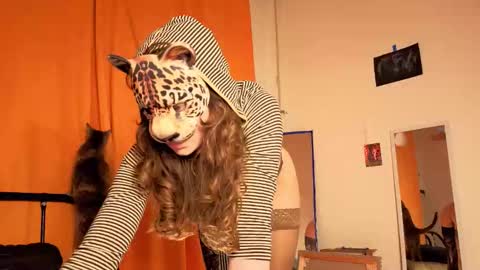 Snapshot of magic_mini_moon chatting on 18, 2, 2026 Mikky or Moon online show from 18, 2, 2026