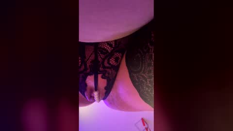 magic_woman_ya online show from 25, 4, 2026