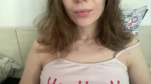 Snapshot of magicgirl50053 chatting on 24, 4, 2026 magicgirl50053 online show from 24, 4, 2026