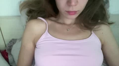 Snapshot of magicgirl50053 chatting on 8, 7, 2026 magicgirl50053 online show from 8, 7, 2026