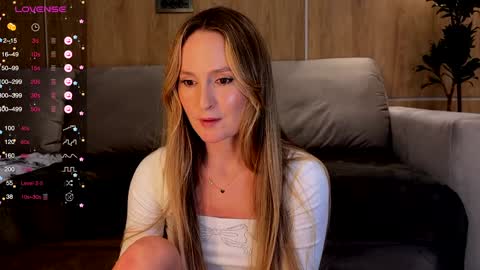 magicpeaach online show from 6, 2, 2025