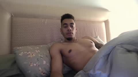 Magicsempai online show from 3, 2, 2025