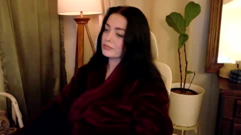 Magnolia Maggie Maggie Jane  online show from 11, 3, 2025