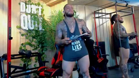 Snapshot of magnus_dahl chatting on 12, 2, 2025 MAGNUS DAHL online show from 12, 2, 2025