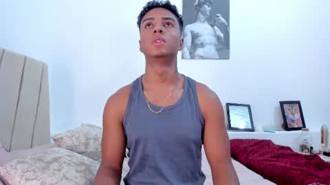 Snapshot of magnusking_ chatting on 12, 7, 2026 Magnus King online show from 12, 7, 2026