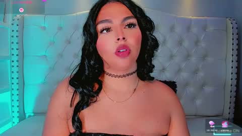 Snapshot of maia_hotts chatting on 23, 5, 2026 CamiiGarcia online show from 23, 5, 2026