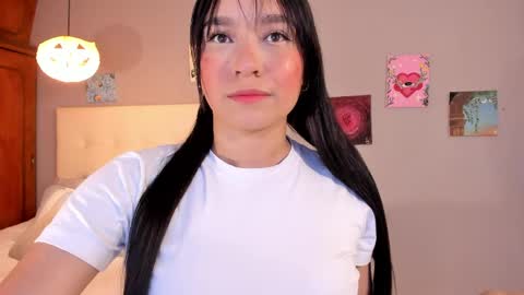 Snapshot of maia_w10 chatting on 28, 4, 2026 Maia online show from 28, 4, 2026