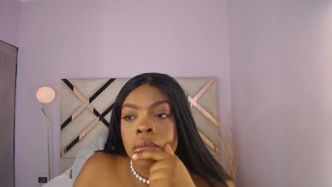 Snapshot of maiacharris_ chatting on 27, 5, 2026 Maia Charris online show from 27, 5, 2026