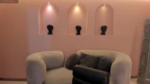  Maia  online show from 10, 1, 2026