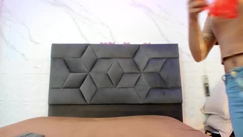 Maia  online show from 12, 2, 2026