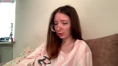 Snapshot of maidacompston chatting on 23, 2, 2026 Elina online show from 23, 2, 2026