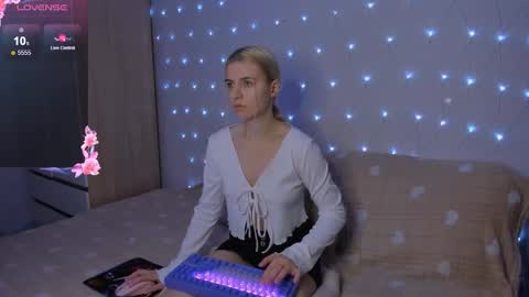 Your kitty online show from 14, 10, 2025