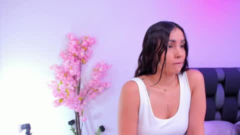 Maily  online show from 4, 4, 2026