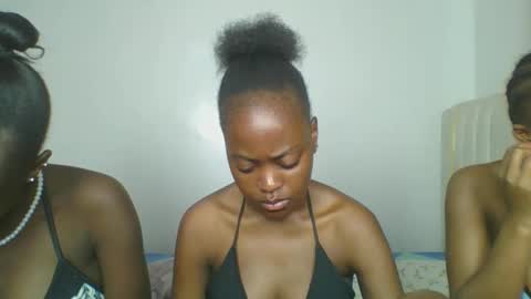 maira luv1 online show from 15, 1, 2026