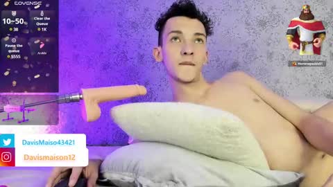 Snapshot of maisondavis_ chatting on 27, 2, 2025 Maison Davis online show from 27, 2, 2025