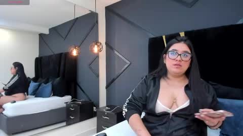 Snapshot of maite_grays chatting on 28, 5, 2026 M A I T E online show from 28, 5, 2026