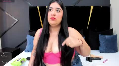 Snapshot of maite_grays chatting on 10, 6, 2026 M A I T E online show from 10, 6, 2026