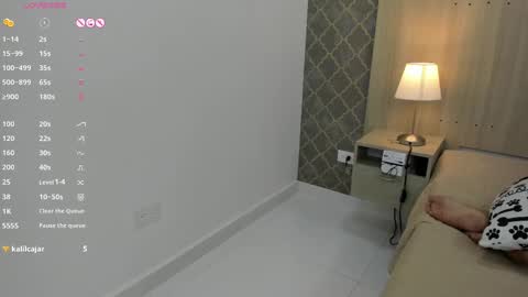   online show from 17, 2, 2025