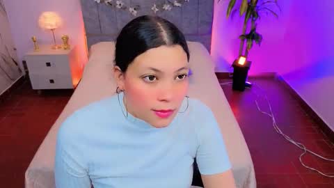 MAITE STONE1 online show from 13, 1, 2026