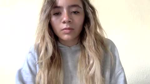 majo_gomezz online show from 28, 7, 2026
