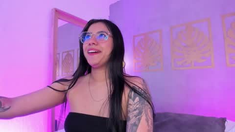 MAJO ROSE  online show from 18, 11, 2025