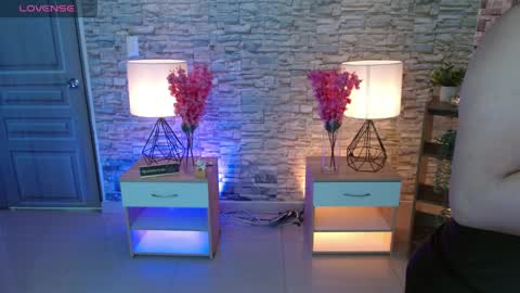 Makarena  online show from 12, 4, 2026