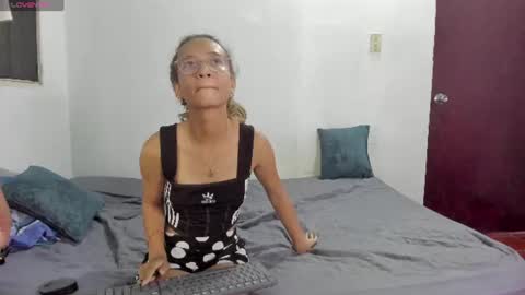 Shawna  Tom online show from 18, 7, 2026