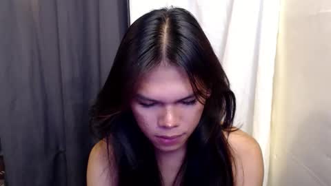 Snapshot of makemesquirt_xxx chatting on 8, 1, 2026 KEANA online show from 8, 1, 2026