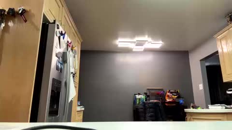 makeyousquirt1969 online show from 10, 10, 2025