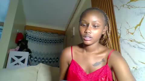 Snapshot of makiesexxytrimmy chatting on 28, 4, 2026 Eva online show from 28, 4, 2026