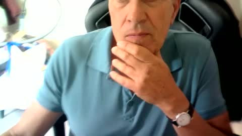 Snapshot of makis8989 chatting on 23, 5, 2026 makis8989 online show from 23, 5, 2026