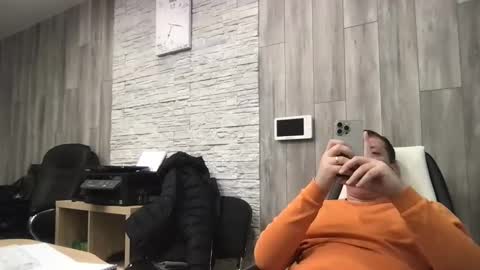 Snapshot of maks199402 chatting on 2, 3, 2026 maksoffice online show from 2, 3, 2026