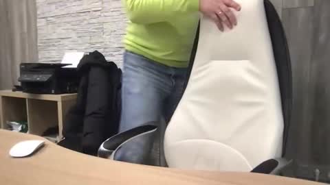 Snapshot of maks199402 chatting on 27, 3, 2026 maksoffice online show from 27, 3, 2026