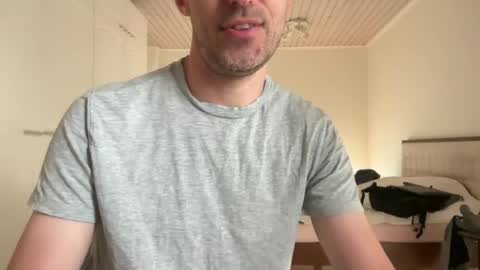 Snapshot of maksifed chatting on 20, 7, 2026 maksifed online show from 20, 7, 2026