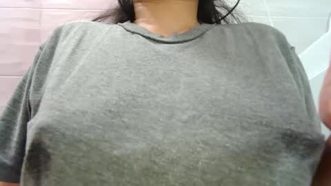 Snapshot of makulato chatting on 12, 1, 2026 Maya online show from 12, 1, 2026