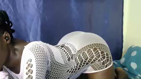 Snapshot of malaika_musa chatting on 17, 9, 2025 malaika_musa online show from 17, 9, 2025