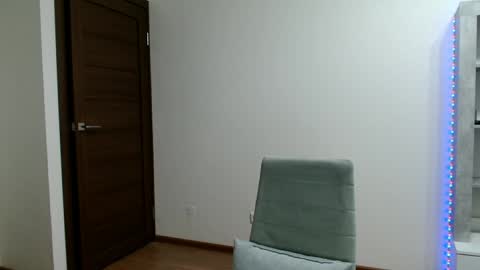 Snapshot of malchyshka chatting on 31, 5, 2026 malchyshka online show from 31, 5, 2026