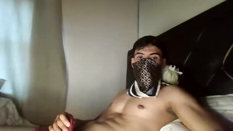Snapshot of malekthick chatting on 17, 5, 2026 malekthick online show from 17, 5, 2026