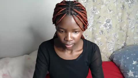 Snapshot of malia_latifa chatting on 19, 1, 2026 lati online show from 19, 1, 2026