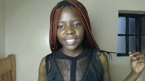 Snapshot of malia_latifa chatting on 2, 2, 2026 lati online show from 2, 2, 2026