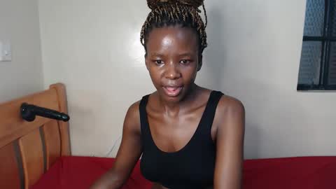 Snapshot of malia_latifa chatting on 19, 2, 2026 lati online show from 19, 2, 2026