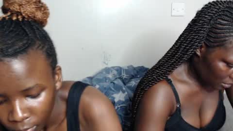 Snapshot of malia_latifa chatting on 20, 6, 2026 lati online show from 20, 6, 2026