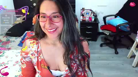 Snapshot of malishka_fox chatting on 23, 9, 2025 Malishka online show from 23, 9, 2025