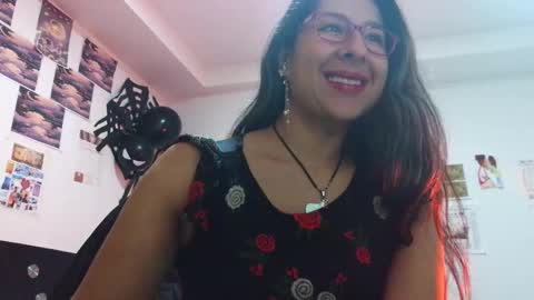 Snapshot of malishka_fox chatting on 13, 10, 2025 Malishka online show from 13, 10, 2025