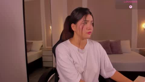 M A L U online show from 19, 12, 2025