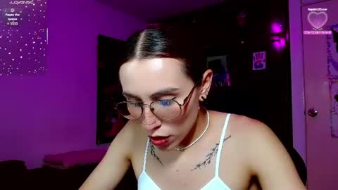 Snapshot of malud_09 chatting on 8, 7, 2026 online show from 8, 7, 2026