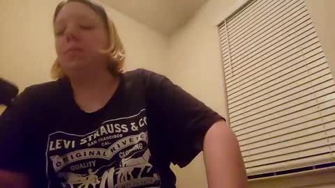 mama_1020 online show from 15, 12, 2024