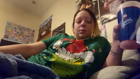 mama_1020 online show from 23, 12, 2024