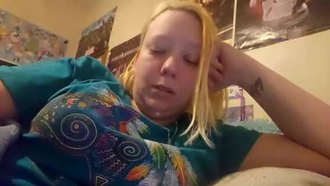 mama_1020 online show from 23, 2, 2025